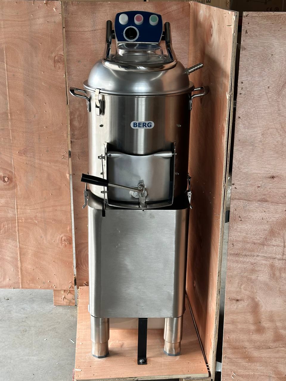 Картоплечистка Berg HLP-15